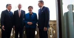 picture of the political leaders of the visegrad group in 2015